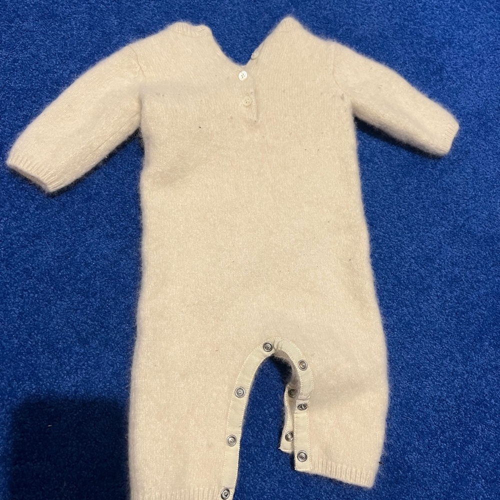 Bonpoint Cashmere Cream Kids One Piece with Pink Cherries - size: 6M